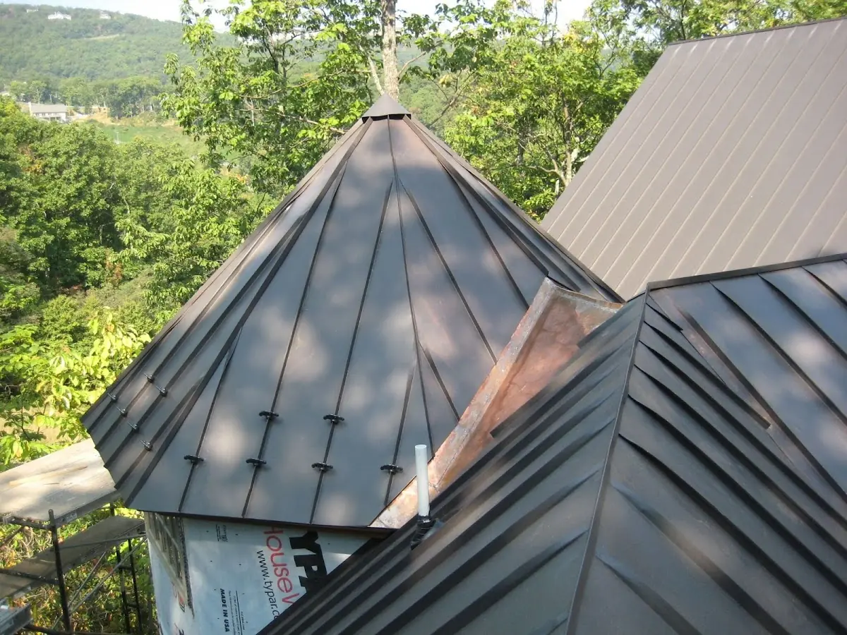 Professional Gutter Cleaning by Craftsman Roofing in Phillips